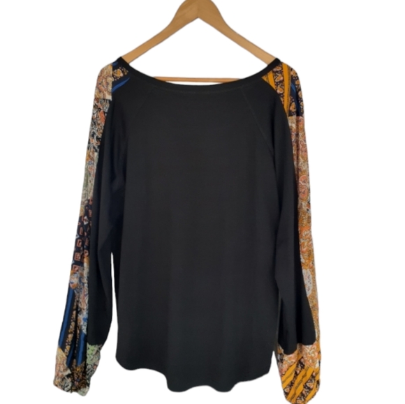 Beyove Women's Size Medium Boho Top Black with Lantern Style Patchwork Sleeves - Picture 5 of 8